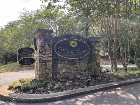 2107 Simsbury Ln, Dunwoody, GA 30338
