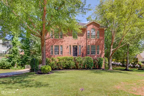598 N Shore Rd, Lithonia, GA 30058