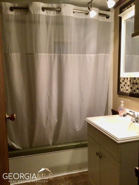250 E Pine St, Cornelia, GA 30531 photo 26