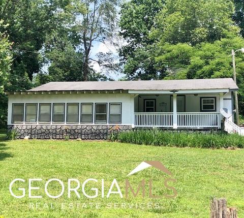 250 E Pine St, Cornelia, GA 30531 photo 2