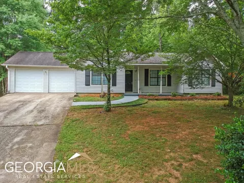 1243 Winslow Dr, Jonesboro, GA 30238