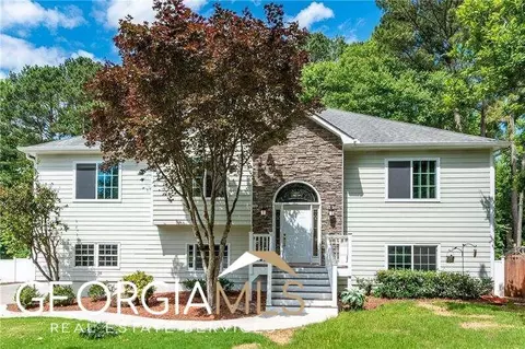 203 Bennett Farms Trl, Acworth, GA 30102