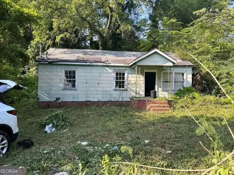 663 Hightower Rd, Macon, GA 31206