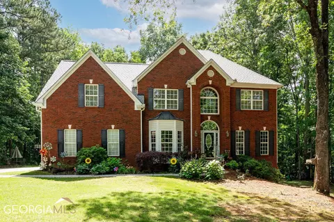 203 Greenhill Dr, Dallas, GA 30157