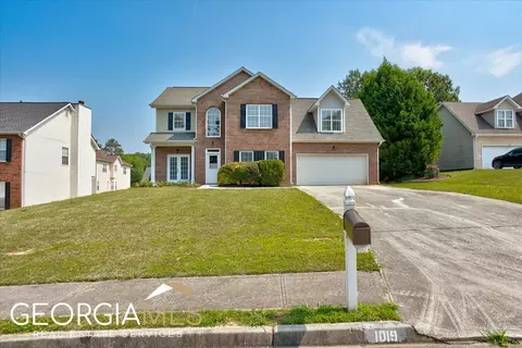 1019 Worth Ct, Riverdale, GA 30296