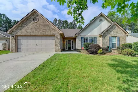 1051 Blakewood Ct, Bethlehem, GA 30620