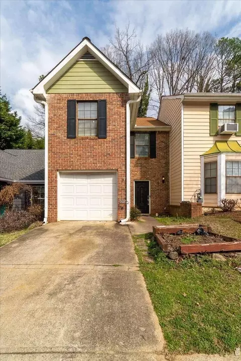 1052 Travelers Trl NW, Kennesaw, GA 30144