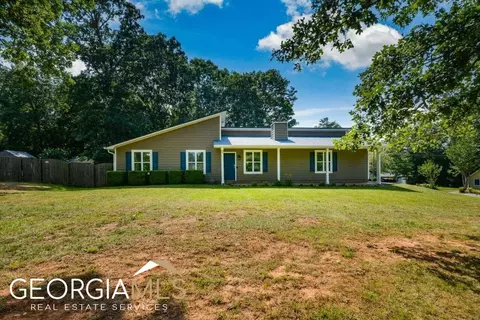 113 Sunnybrook Ln, Woodstock, GA 30188