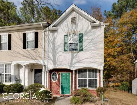 1685 Camden Forrest Way, Riverdale, GA 30296