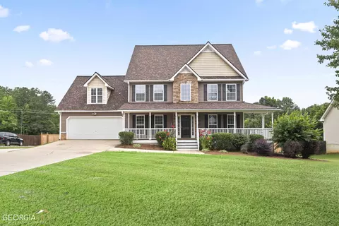 106 Jamestowne Dr, Douglasville, GA 30134