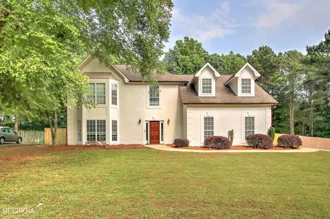 270 Woodstream Dr, Newnan, GA 30265