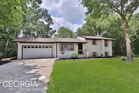 4267 Midway Rd, Douglasville, GA 30134