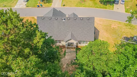 557 Bishop Ct, Commerce, GA 30529 photo 10