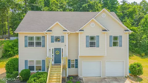 557 Bishop Ct, Commerce, GA 30529 photo 1