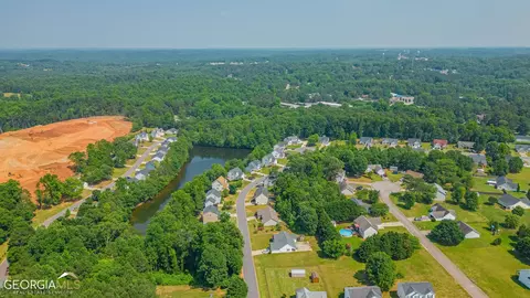 557 Bishop Ct, Commerce, GA 30529 photo 98