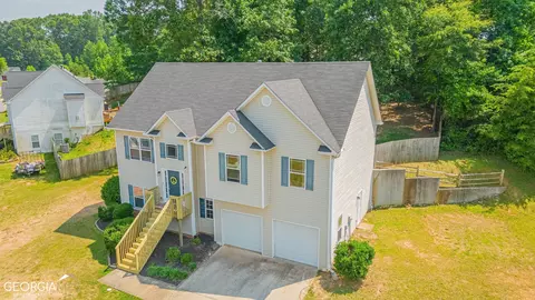 557 Bishop Ct, Commerce, GA 30529 photo 8