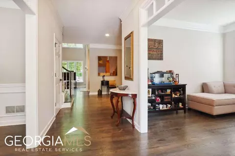 4755 Spring Park Cir, Suwanee, GA 30024 photo 2