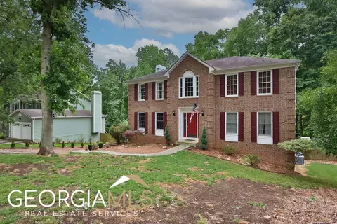 4014 Watkins Glen Dr, Woodstock, GA 30189