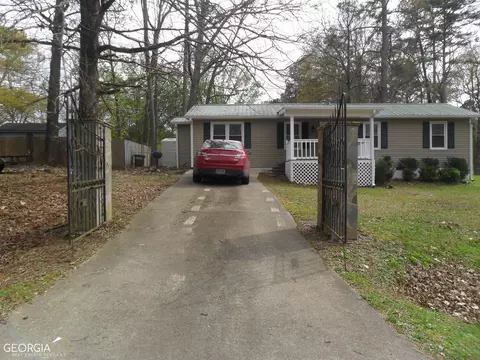 181 N Bellview Rd, Aragon, GA 30104