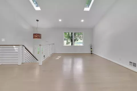 3171 Crestview Cir NW, Duluth, GA 30096 photo 5