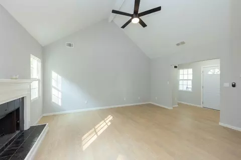 60 Chimney Ct, Covington, GA 30014 photo 5