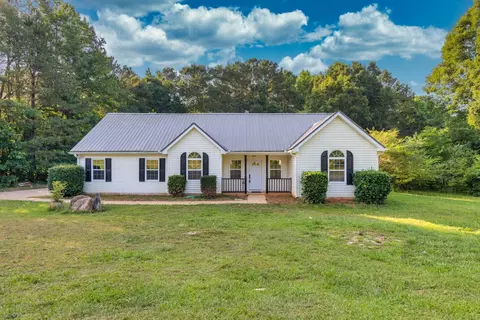 60 Chimney Ct, Covington, GA 30014