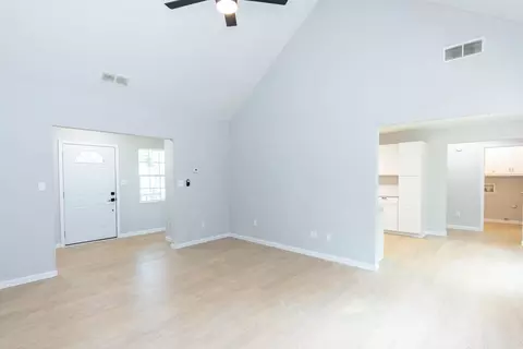 60 Chimney Ct, Covington, GA 30014 photo 3