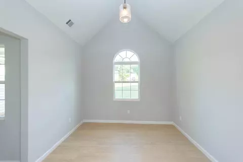 60 Chimney Ct, Covington, GA 30014 photo 13
