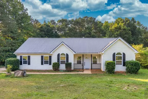 60 Chimney Ct, Covington, GA 30014 photo 2