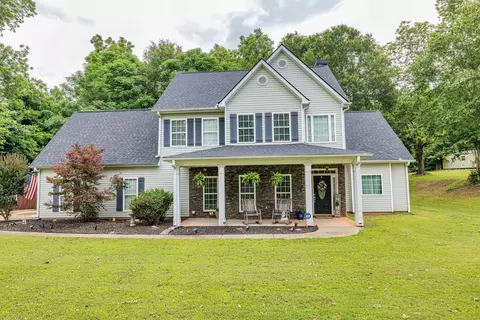 162 Deer Creek Trl, Moreland, GA 30259