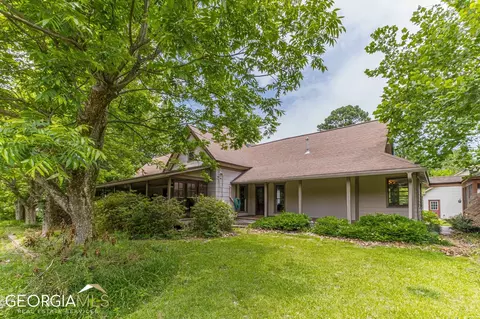 306 Covington St, Loganville, GA 30052