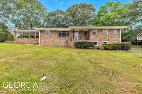 1470 Michael Dr, Douglasville, GA 30134