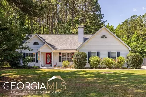 145 Riverside Dr, Sharpsburg, GA 30277