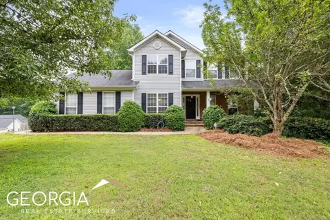 6330 Clearbrook Dr, Flowery Branch, GA 30542