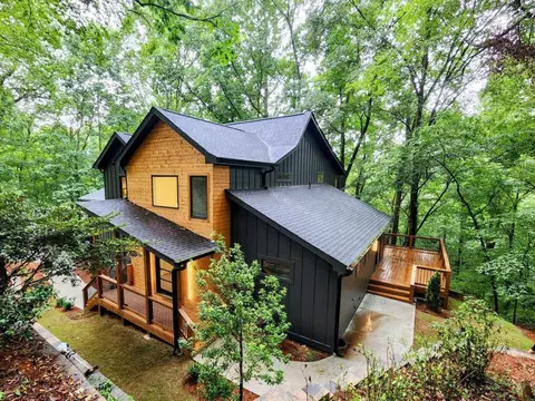 8305 Ison Rd, Sandy Springs, GA 30350