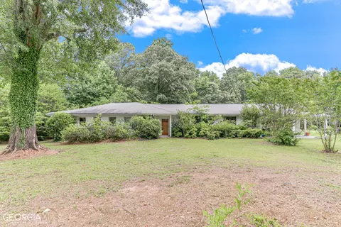 343 Pritchett Rd, Lula, GA 30554