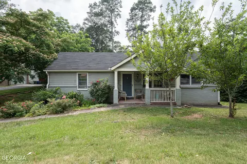 718 Fairburn Rd, Atlanta, GA 30331