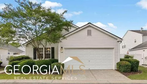 636 W Oaks Dr, Woodstock, GA 30188