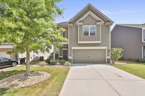 259 Stillwood Dr, Newnan, GA 30265