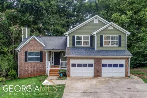 914 Rose Creek Trl, Woodstock, GA 30189