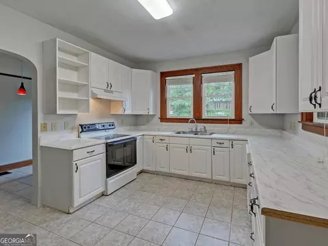 196 Walnut St, Toccoa, GA 30577 photo 15