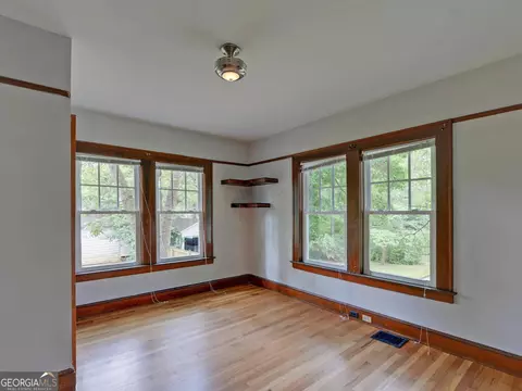 196 Walnut St, Toccoa, GA 30577 photo 18