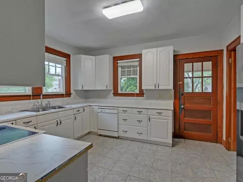 196 Walnut St, Toccoa, GA 30577 photo 14