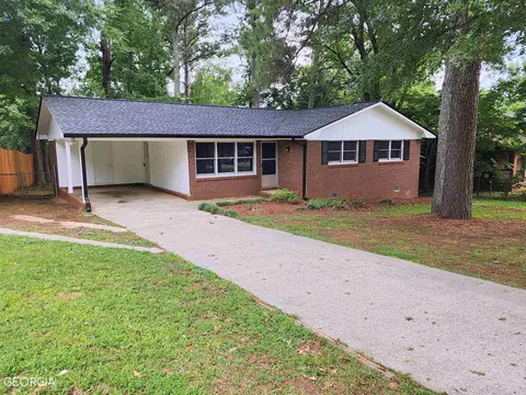 6762 Bedford Rd, Rex, GA 30273