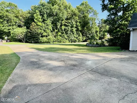 308 Old Pond Rd, Lagrange, GA 30241 photo 2