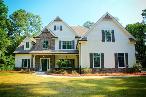 2350 Hog Liver Rd, Carrollton, GA 30117