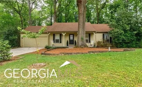 2061 Bishop Creek Dr, Marietta, GA 30062