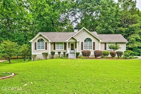 50 Richmond Pl, Newnan, GA 30265