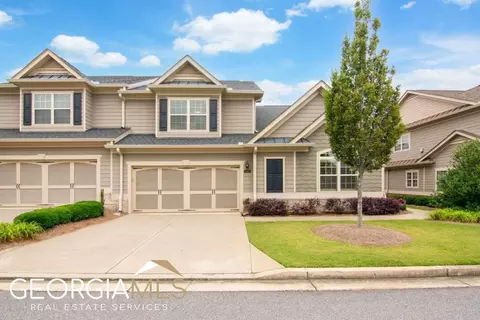 4570 Flycatcher Dr, Alpharetta, GA 30004