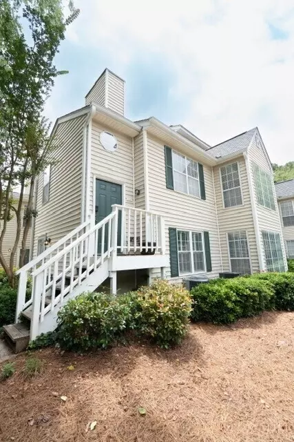 1608 Glenleaf Dr, Peachtree Corners, GA 30092